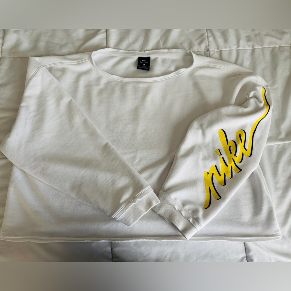 Nike Cropped Boxy Sweatshirt with Word Logo
